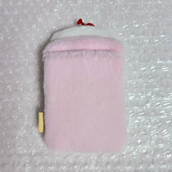 [BUNJANG] Pudding Soda Fur Photocard Holder Keychain / 푸딩 소다 털 포카홀더 키링 양도 판매