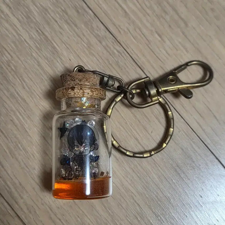[BUNJANG] Haikyuu!! Kageyama Tobio Unofficial Glass Bottle Keychain / 하이큐 카게야마 토비오 비공식 유리병 키링