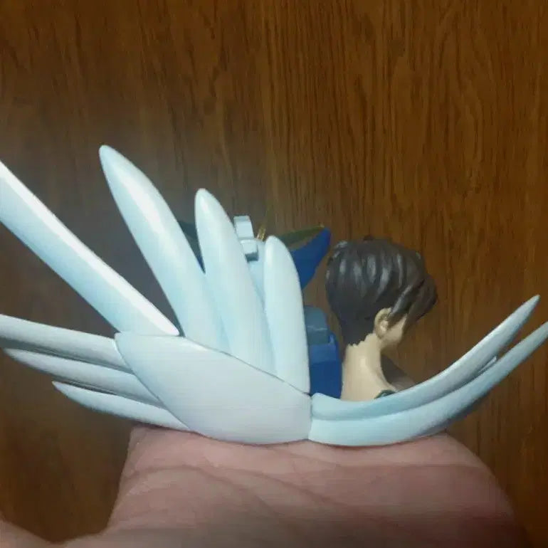 [BUNJANG] Gundam Wing Yui Figure Diorama / 건담 윙 유이 피규어 판매