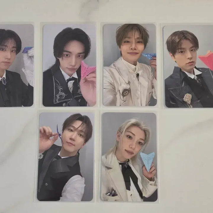 [BUNJANG] Stray Kids SKZOO Popup Online Exclusive Photocard Bundle Set (Excluding Chan &amp; Lee Know) / 스트레이키즈 SKZOO 스키주 팝업 온라인 특전 포카6장