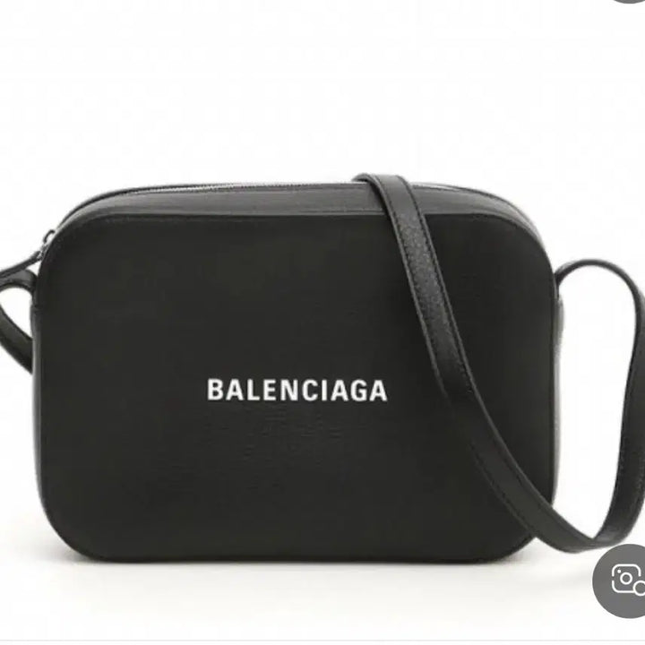 [BUNJANG] Balenciaga Camera Bag / 발렌시아가 카메라백