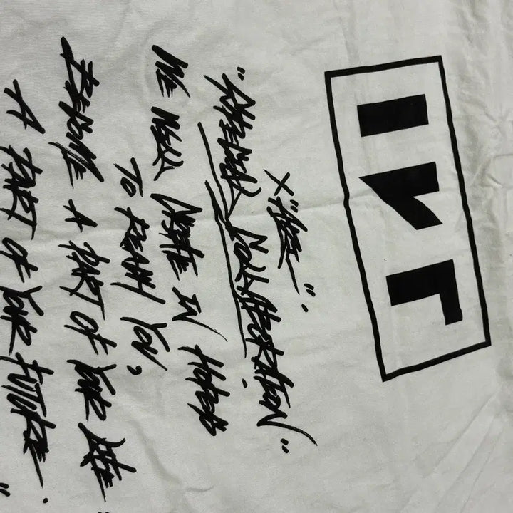 [BUNJANG] IKE Project x AZI Collaboration Painted T-Shirt / 이케 IKE ike project 아이케이 한정 콜라보 티셔츠