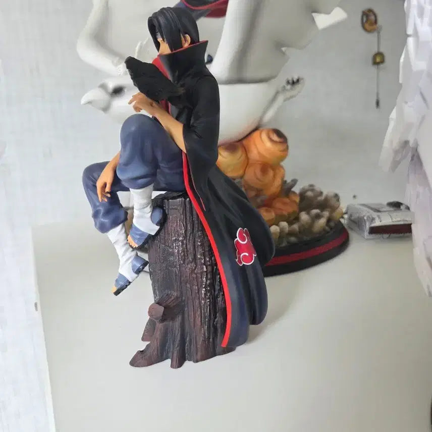 [BUNJANG] Black Lion Studio Itachi Seated Figure / 나루토 이타치 레진 피규어 블랙라이언 스튜디오