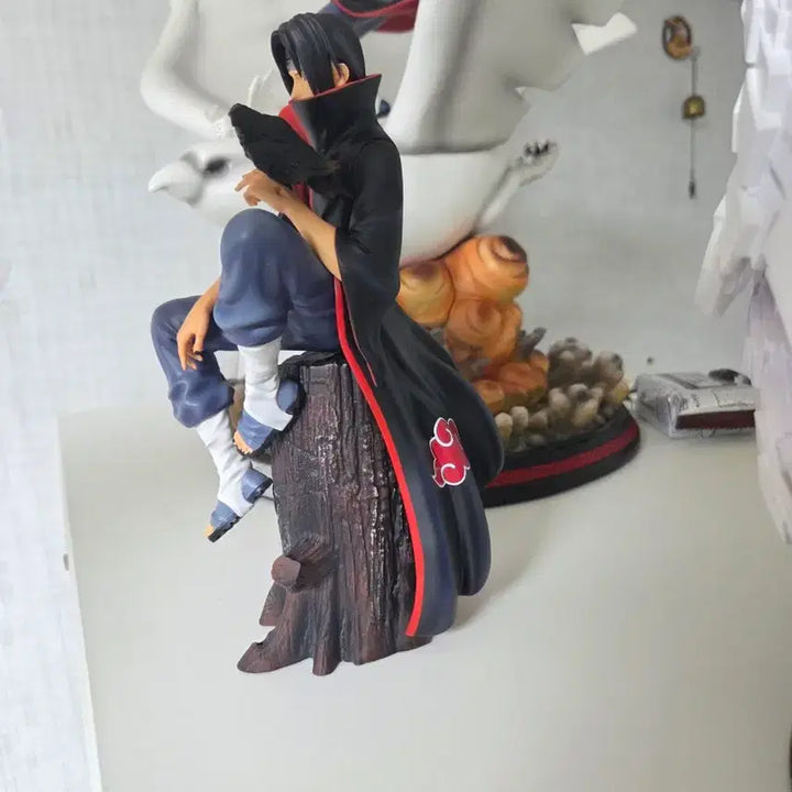 [BUNJANG] Black Lion Studio Itachi Seated Figure / 나루토 이타치 레진 피규어 블랙라이언 스튜디오