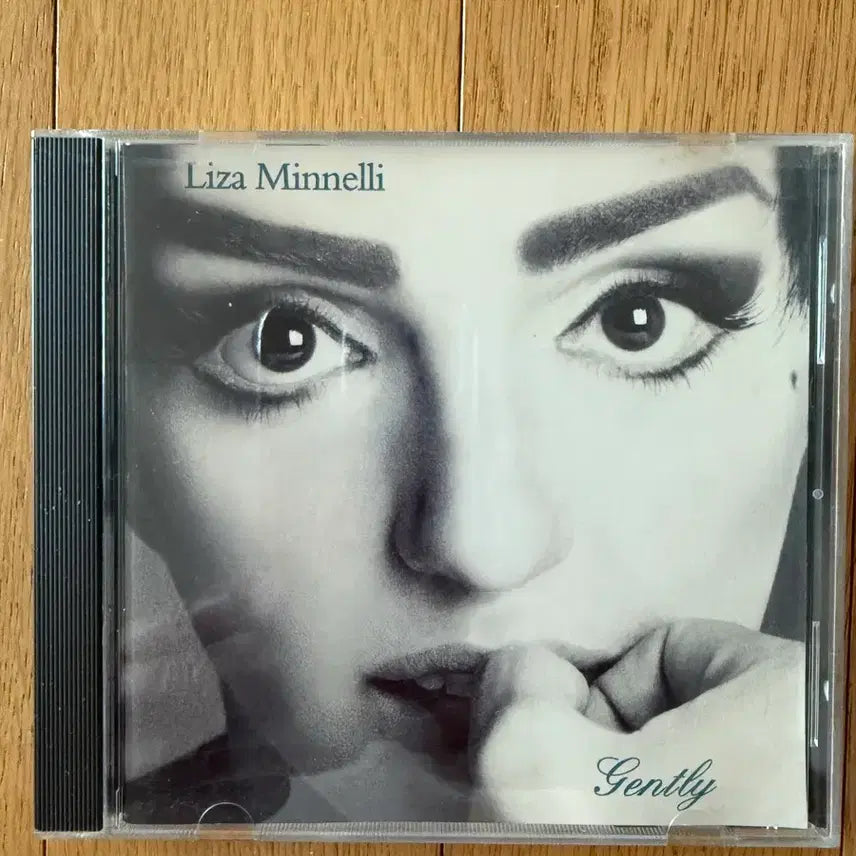 [BUNJANG] Liza Minnelli Gently CD / 수입) Liza Minnelli Gently CD