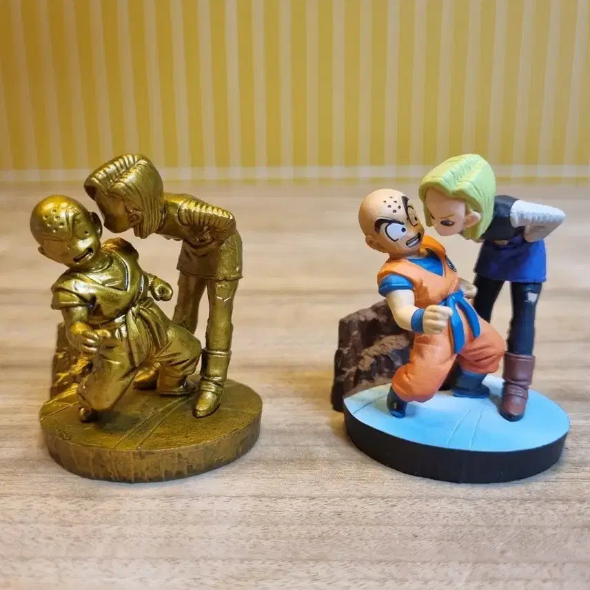 [BUNJANG] Dragon Ball Capsule Cell Arc Krillin Figure Set (Colored, Bronze) / 드래곤볼 캡슐 셀편 18호 크리링 채색, 브론즈 2종 초레어템