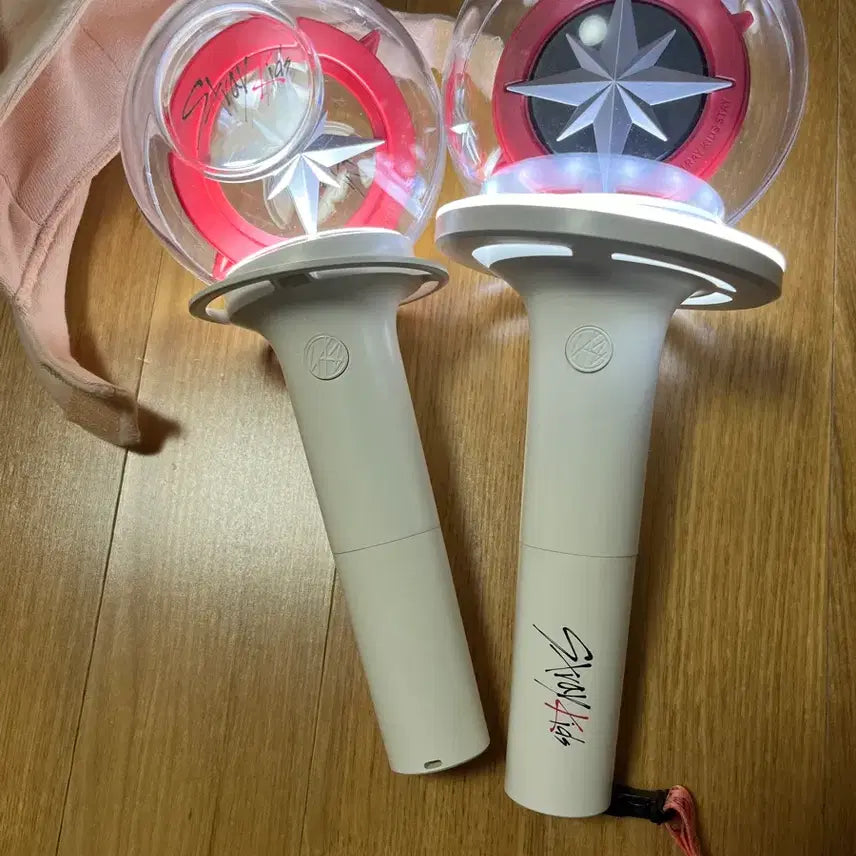 [SOLD OUT] 스키즈 응원봉 나침봉, 뉴침봉 일괄 양도합니다