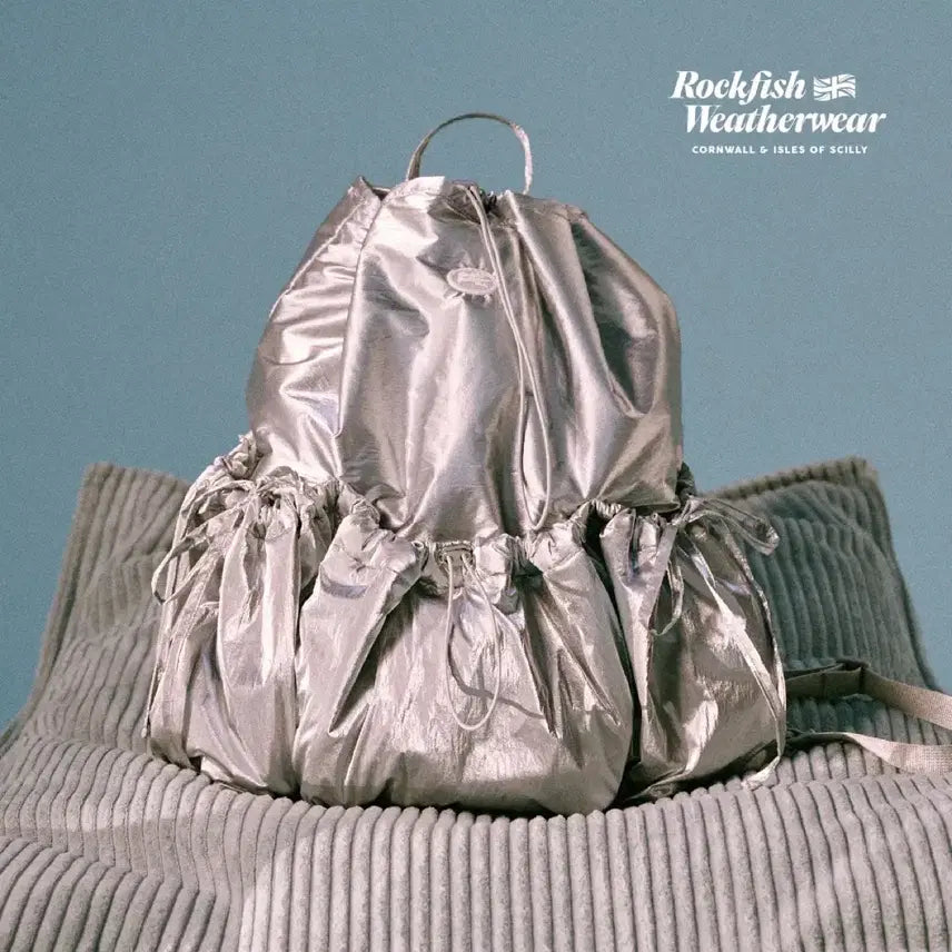 [BUNJANG] Rockfish Weatherwear Side Ribbon Pocket Padded Gym Sack Backpack / 락피쉬웨더웨어) 리본 포켓 패딩 백팩