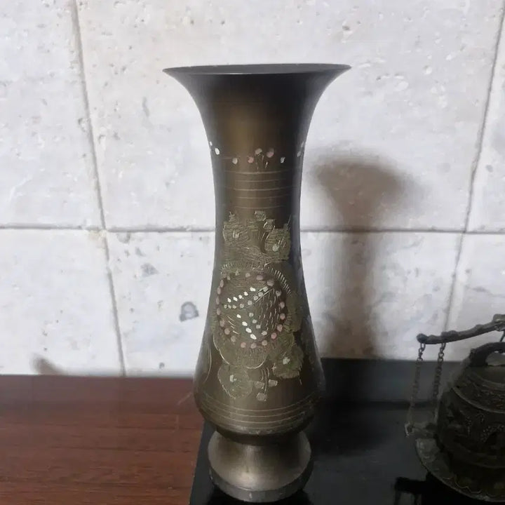 [BUNJANG] Vintage Brass Vase &amp; Bell Set / 동 화병 빈티지 동 재질 화병 &amp;동종 세트