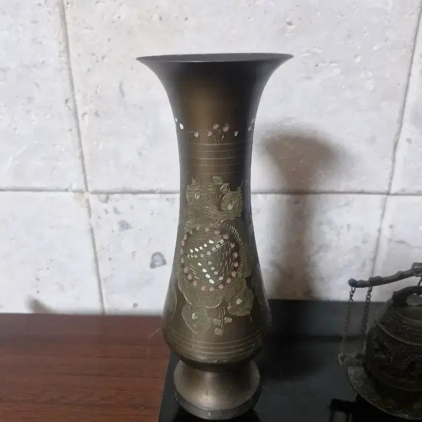 [BUNJANG] Vintage Brass Vase &amp; Bell Set / 동 화병 빈티지 동 재질 화병 &amp;동종 세트