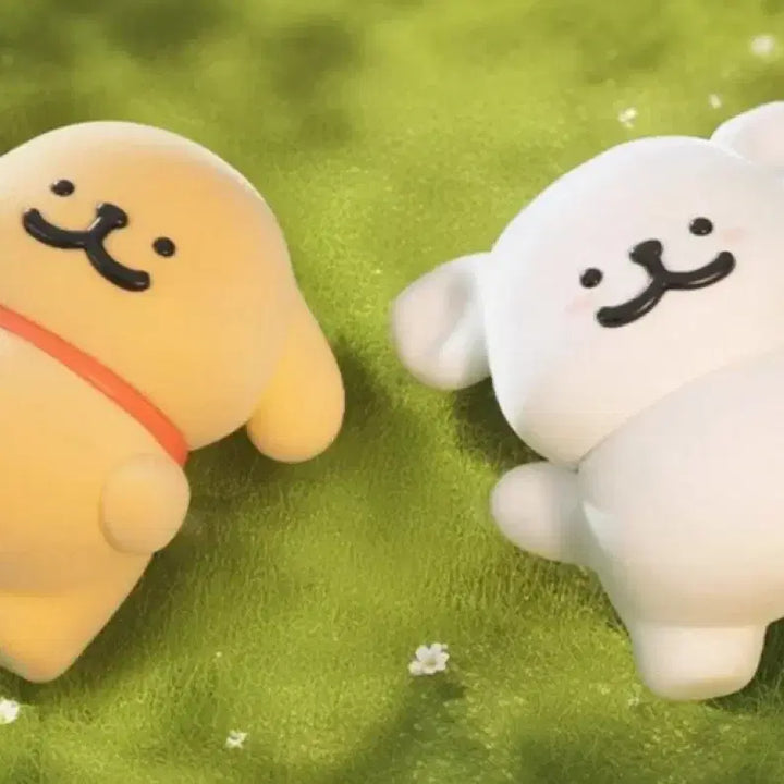 [BUNJANG] Maltese &amp; Retriever "Puppy Life" Figurines Set / 몰티즈 maltese 댕댕이라이프 피규어 몰티즈 앤 리트리버