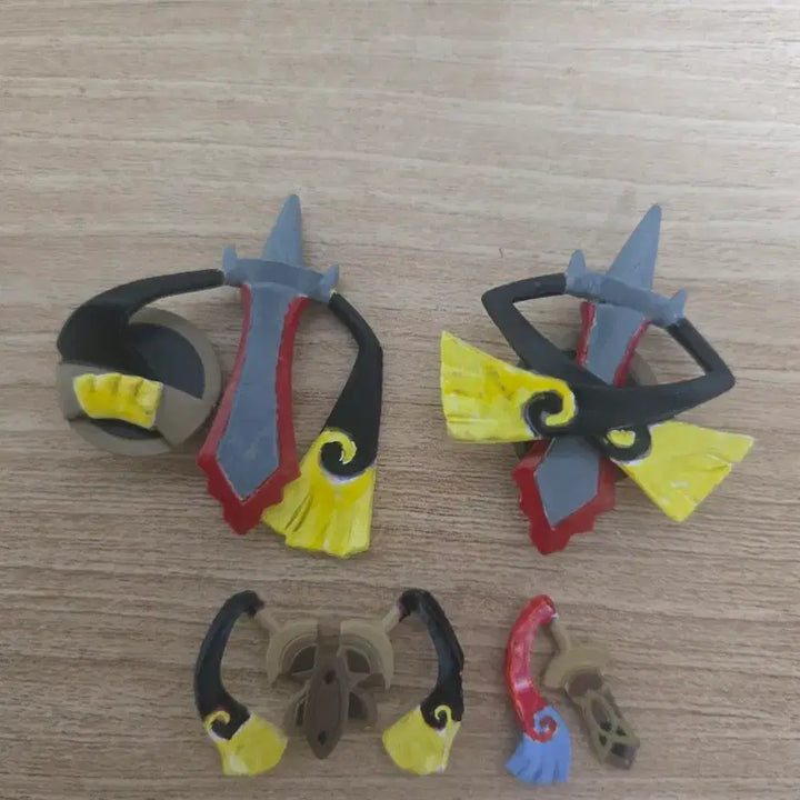 [BUNJANG] Shiny Aegislash Evolution Set Pokemon 3D Figure / 이로치 킬가르도 진화세트 포켓몬 입체도감