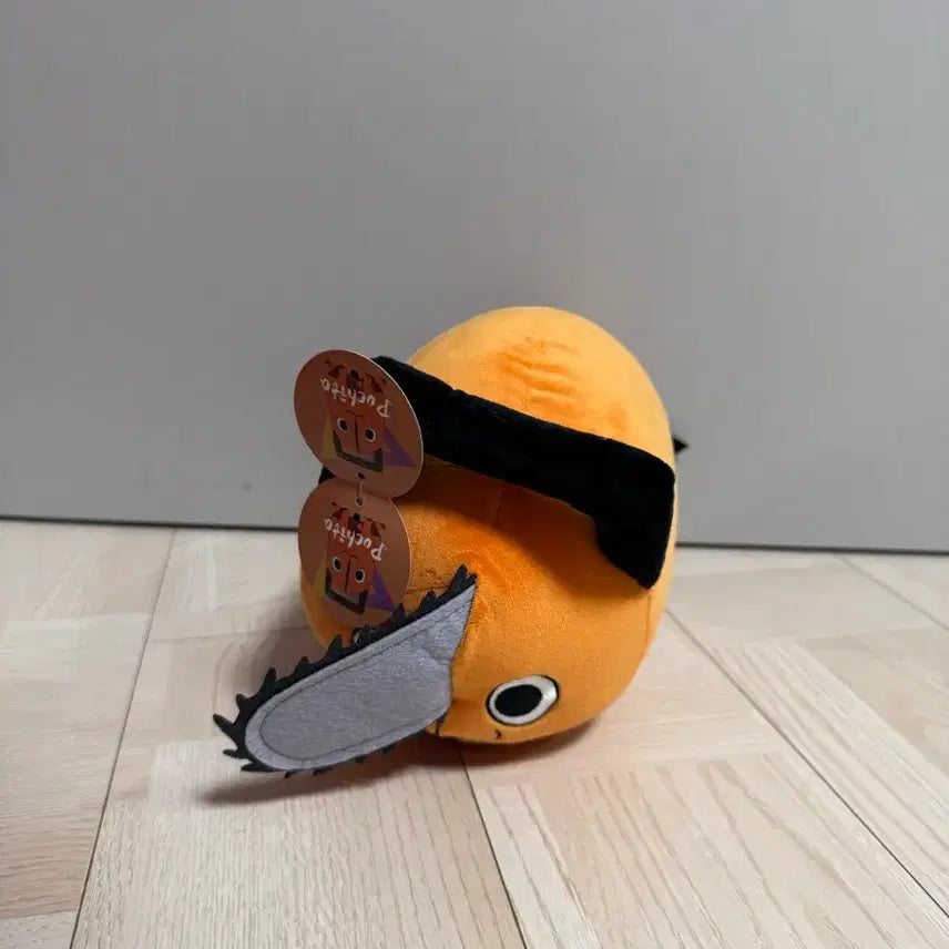 [BUNJANG] Chainsaw Man Pochita Plush / 체인소맨 포치타 인형 새상품