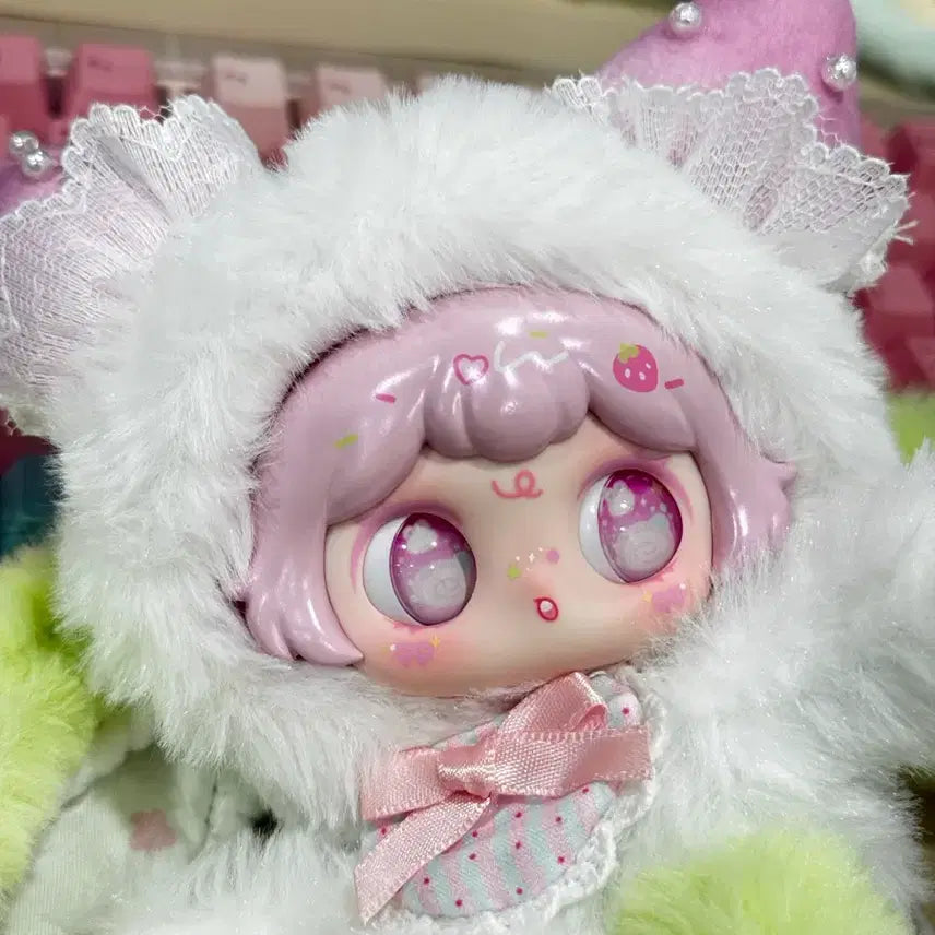 [BUNJANG] Toomit Strawberry Plush Doll / 투밋 인형 케이크 딸기