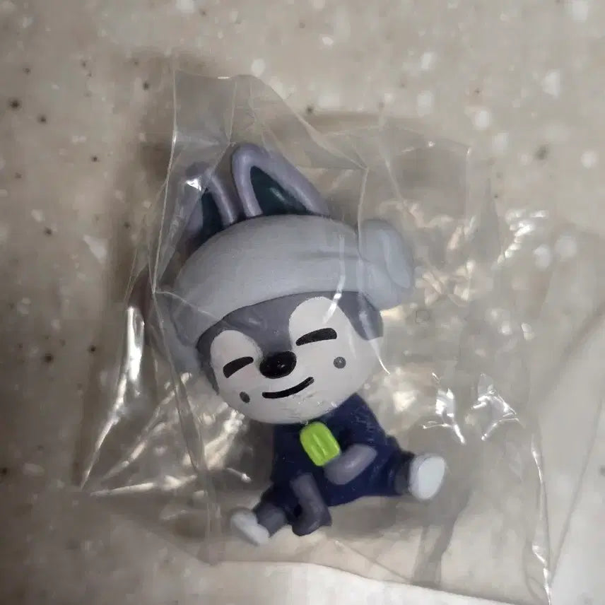 [BUNJANG] Stray Kids Sauna Version Figure Gacha Wolfchan / 스키주 사우나 버전 피규어 가챠 - 울프찬
