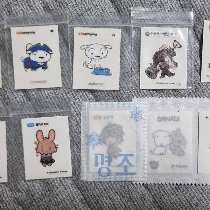 [BUNJANG] Bundle Set of Various Stickers / 띠부씰+@ 일괄