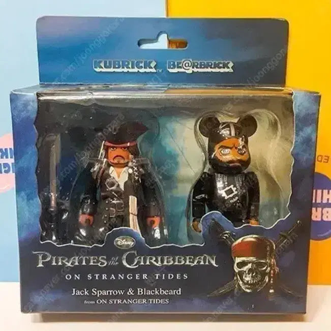 [BUNJANG] Pirates of the Caribbean Jack Sparrow &amp; Blackbeard Kubrick / 캐리비안의 해적 잭 스패로우 &amp; 블랙비어드 큐브릭
