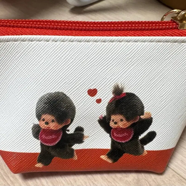 [BUNJANG] Monchhichi Triangle Pouch / 몬치치 삼각파우치