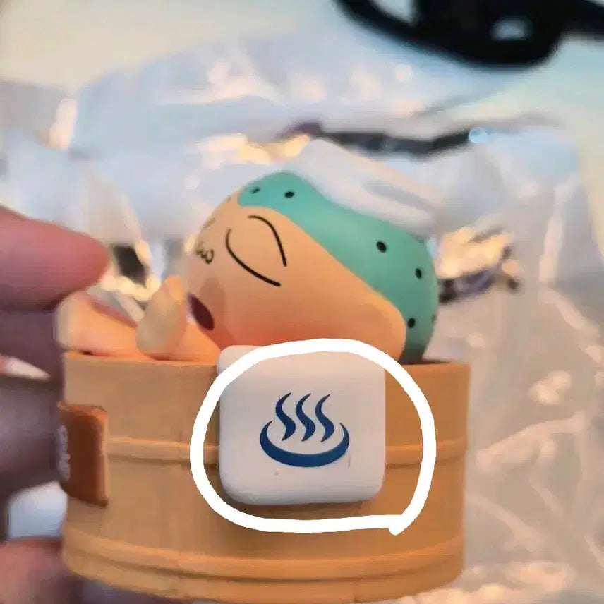 [BUNJANG] Shin-chan Hiroshi Onsen Figure / [새상품] 짱구 랜덤 피규어 > 훈이 온천 피규어