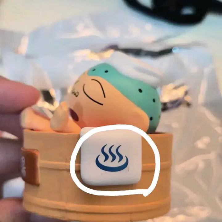 [BUNJANG] Shin-chan Hiroshi Onsen Figure / [새상품] 짱구 랜덤 피규어 > 훈이 온천 피규어