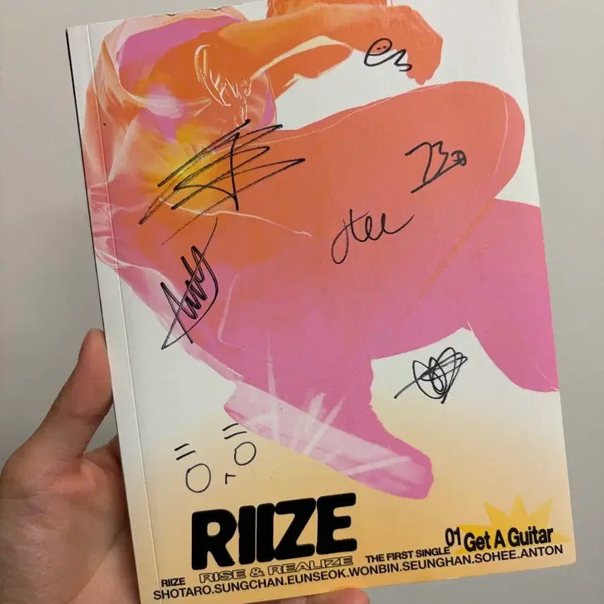 [BUNJANG] RIIZE Get A Guitar Signed Album / 라이즈 Get A Guitar 사인 앨범 승한 홍승한