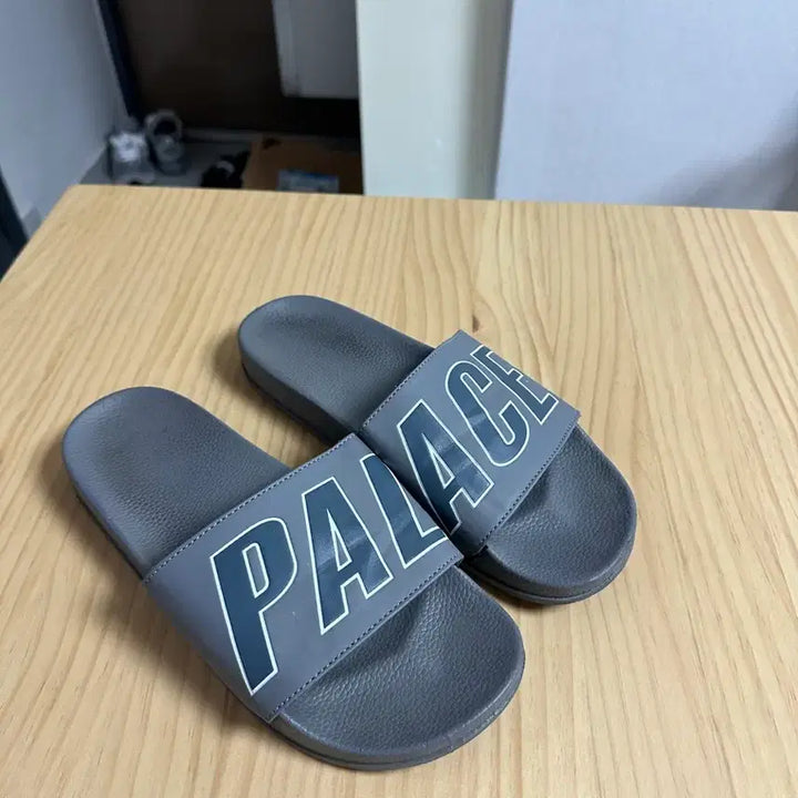 [SOLD OUT] 팔라스 슬라이더 그레이 260