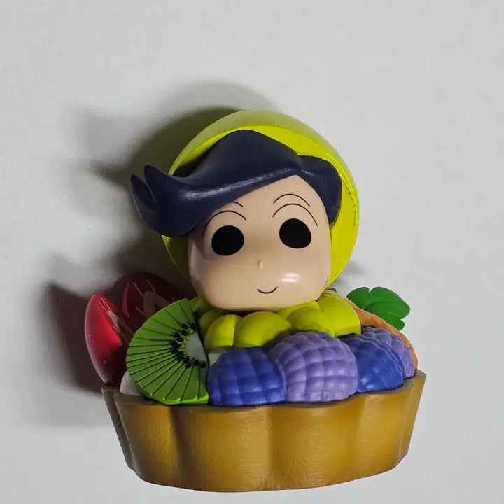 [BUNJANG] Crayon Shin-chan Dessert Figure Set (2 Types: To-su and Yuni) / [세일중] 짱구 랜덤 가챠 디저트 피규어 2종 일괄 세트 철수 유리