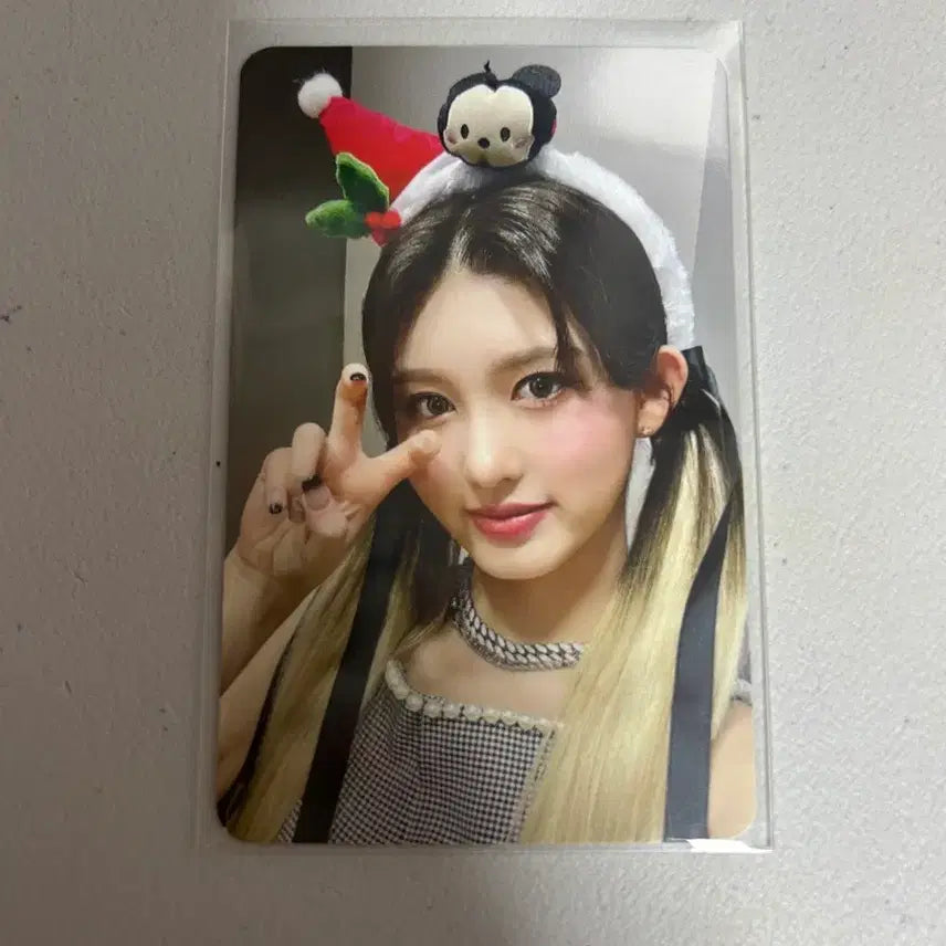 [BUNJANG] IVE Gaeul Eleven Wonderwall Photocard / 아이브 가을 일레븐 원더월 포카