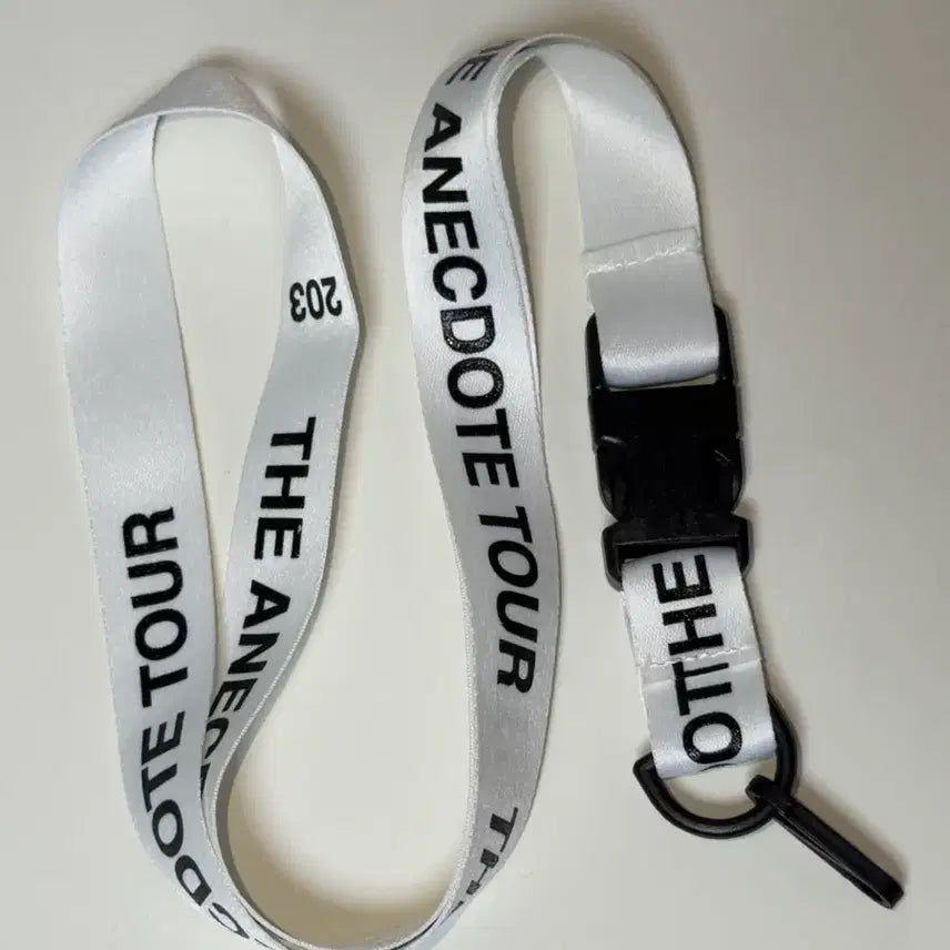 [BUNJANG] E SENS anecdote Tour Concert Goods Necklace / 이센스 에넥도트 anecdote 투어 콘서트 굿즈 md 목걸이