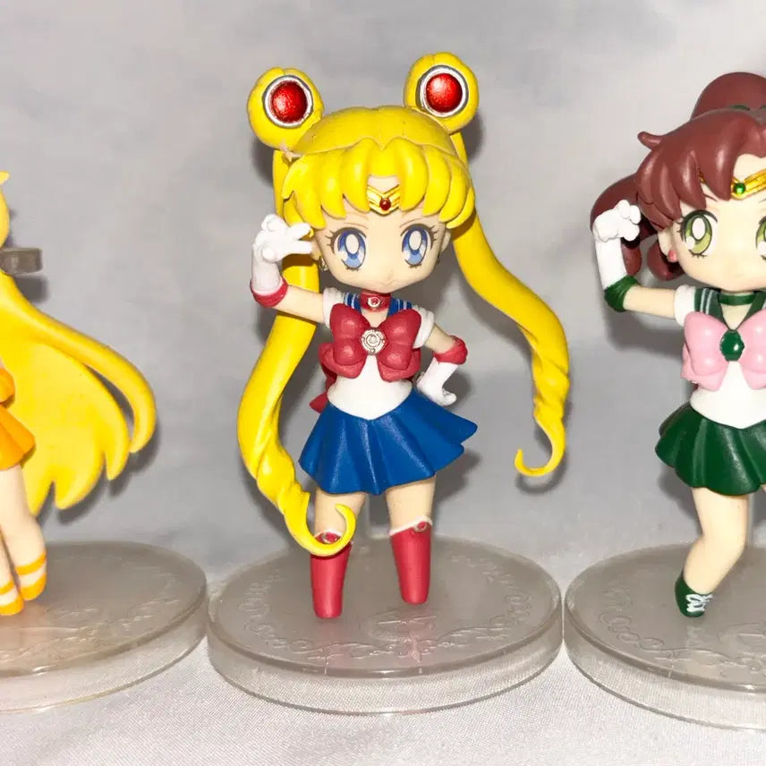 [BUNJANG] Sailor Moon Arttete Figure Set (Bundle) / 일괄) 세일러문 아츠메테 피규어 고전 미소녀 방꾸