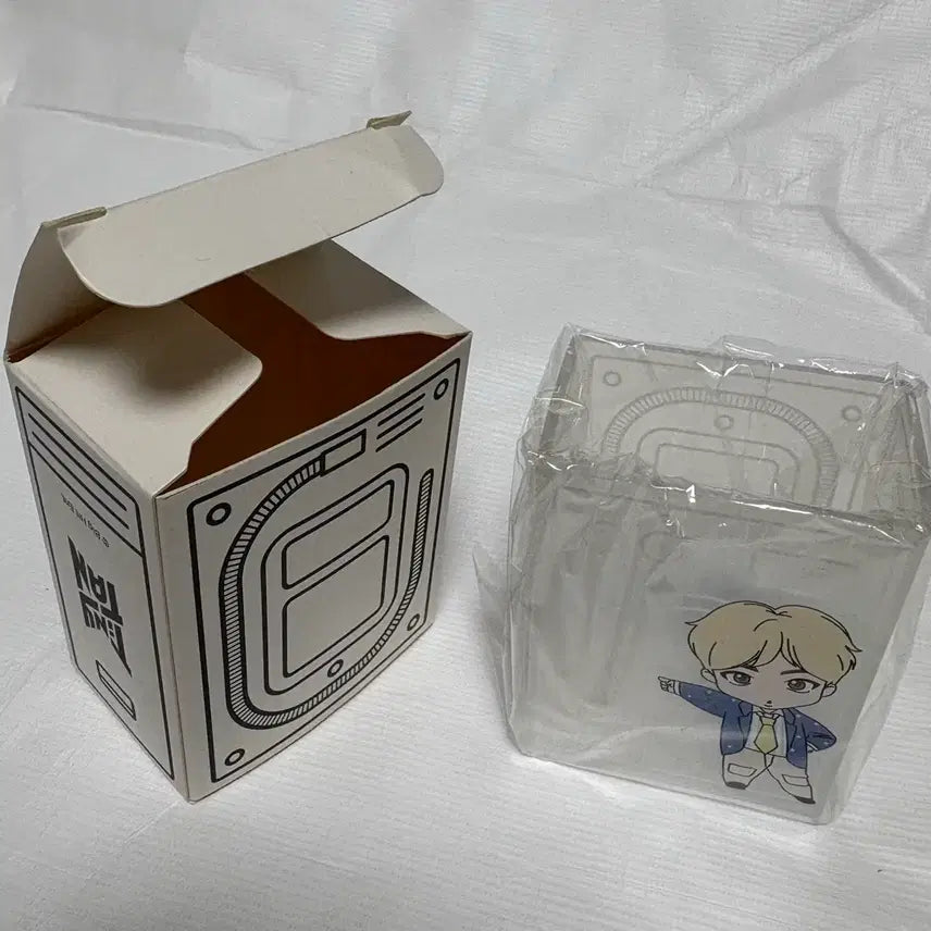 [BUNJANG] Downy x BTS Collaboration Fabric Softener Measuring Cup / 다우니  X BTS