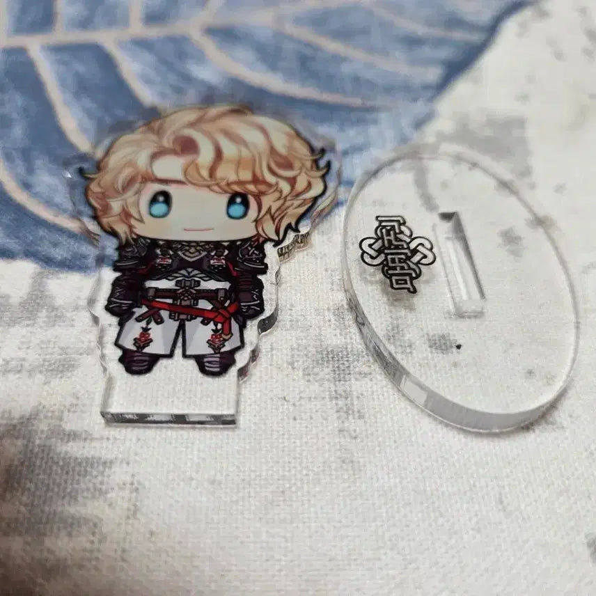 [BUNJANG] Mabinogi Tolvysh Acrylic Stand (Knights of the Goddess) / 마비노기 톨비쉬 아크릴스탠드 신의기사단