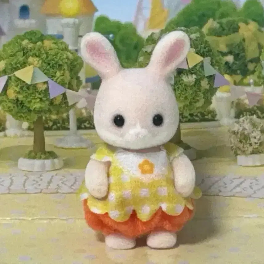 [BUNJANG] Sylvanian Families Margaret Rabbit Figure / Sylvanian 실바니안 마가렛 토끼