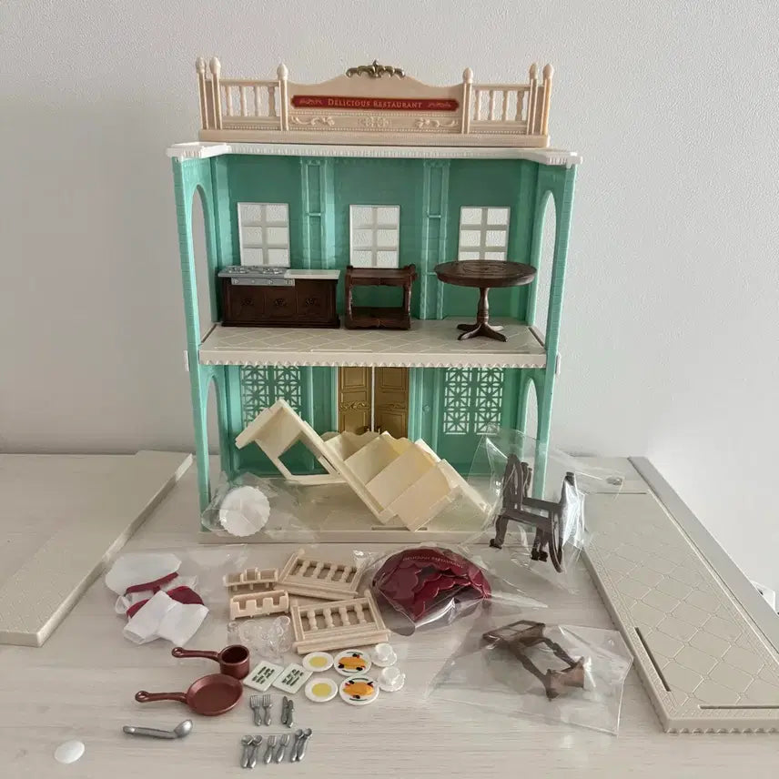 [BUNJANG] Sylvanian Families Delicious Restaurant Town Series Playset / 6018)결품X)실바니안 타운시리즈 딜리셔스 레스토랑