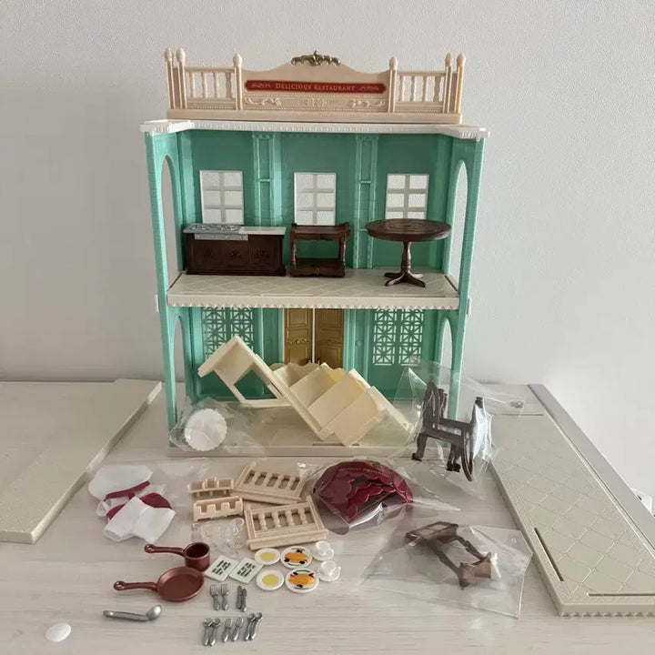 [BUNJANG] Sylvanian Families Delicious Restaurant Town Series Playset / 6018)결품X)실바니안 타운시리즈 딜리셔스 레스토랑