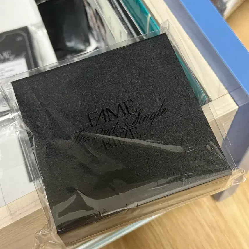 [BUNJANG] RIIZE Goyo Wave Exhibition Necklace FAME / 라이즈 고요의 파동 전시회 목걸이 페임 FAME