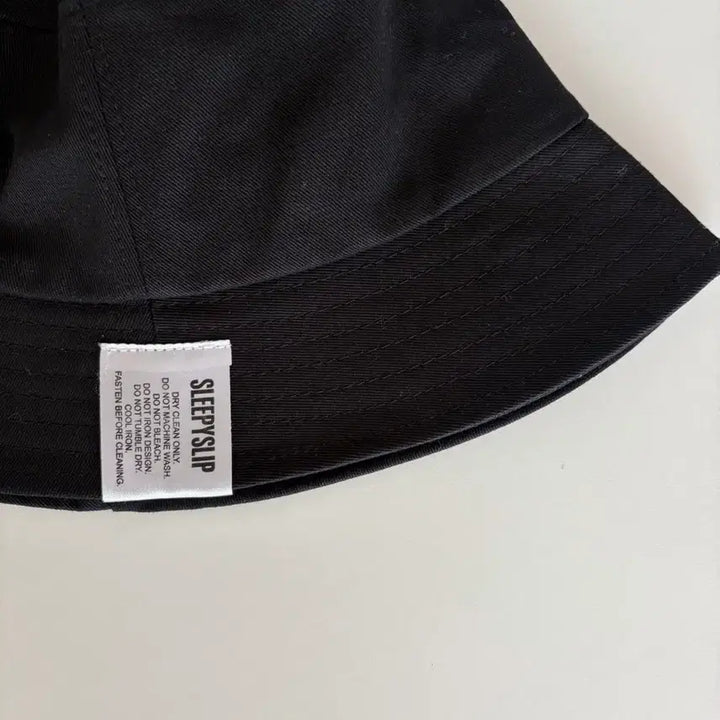 [BUNJANG] Sleepy Sleep Bucket Hat / 슬리피슬립 버킷햇