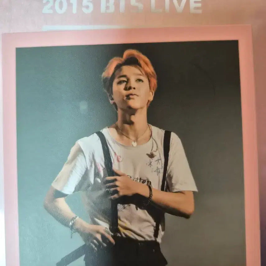 [BUNJANG] BTS "The Most Beautiful Moment in Life" On Stage DVD &amp; Program Book Bundle Set (Jimin Photocard) / (지민포카)방탄소년단 화양연화온스테이지DVD&amp;프로그램북일괄판매