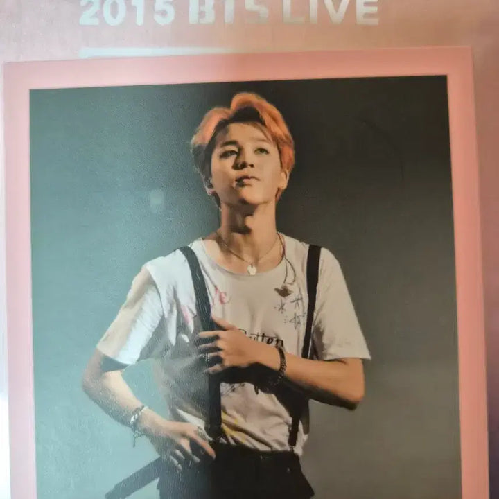 [BUNJANG] BTS "The Most Beautiful Moment in Life" On Stage DVD &amp; Program Book Bundle Set (Jimin Photocard) / (지민포카)방탄소년단 화양연화온스테이지DVD&amp;프로그램북일괄판매
