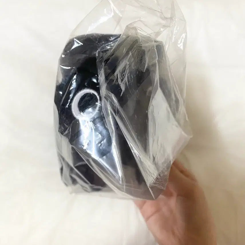 [BUNJANG] Chainsaw Man Pochita Plush Keychain (Sealed) / 체인소맨 블랙 포치타 인형 키링 미개봉 택o