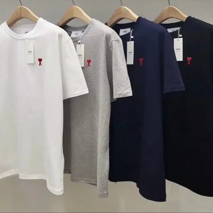 [BUNJANG] Ami Regular Fit T-Shirt / (무료배송/QR인증 정품) 아미 반팔티 화이트/블랙/네이비