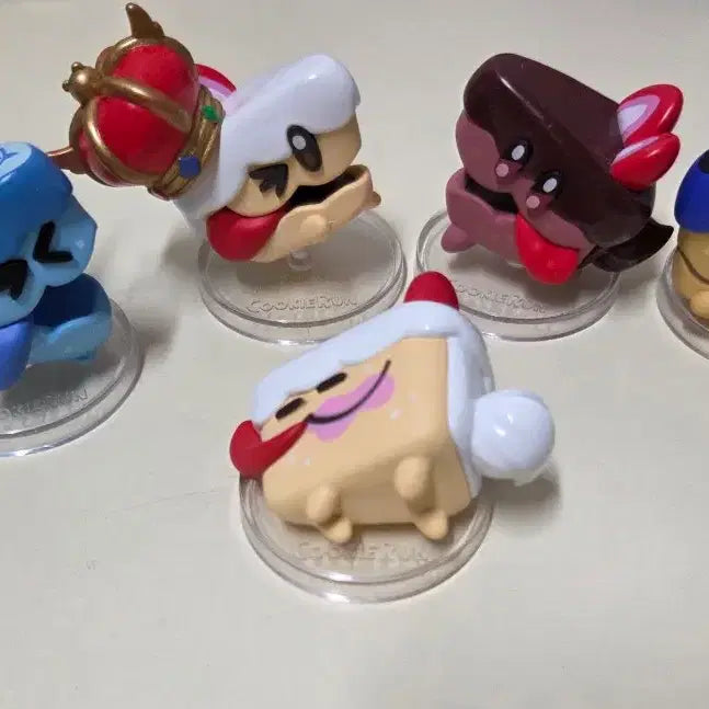 [BUNJANG] Cookierun "Dog of the Cake" Figure Bundle Set / [원가이하] 쿠키런 케이크들개 5종 일괄 판매합니다