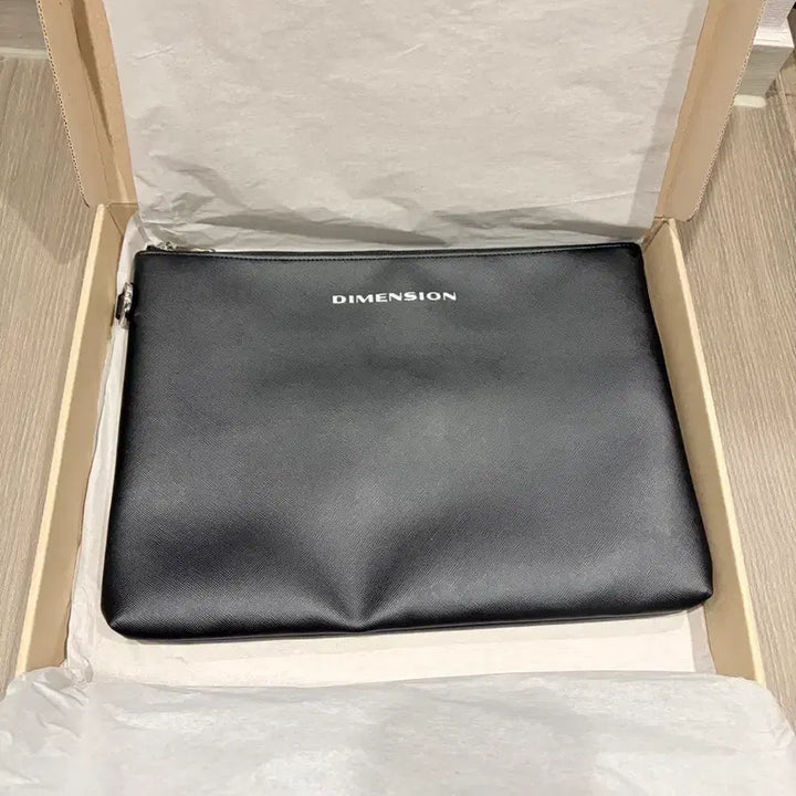 [BUNJANG] Kim Junsu DIMENSION Clutch Bag / 김준수 DIMENSION