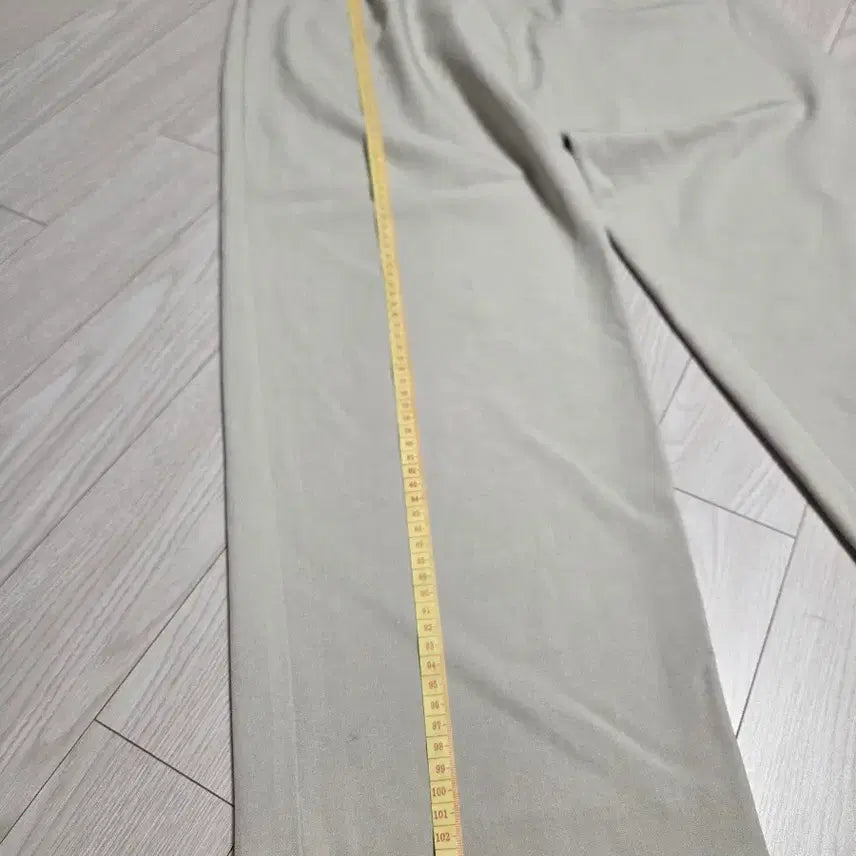 [BUNJANG] Autumn Wide Beige Slacks / AUTUMN 와이드 베이지 슬랙스