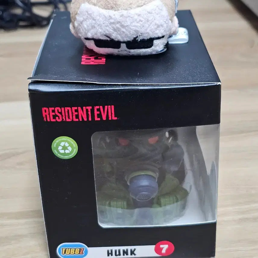 [BUNJANG] Resident Evil Wesker Tsum Tsum &amp; Hunk TUBBZ Set / 바이오하자드 레지던트이블 웨스커 쯔무쯔무 + 헝크 TUBBZ
