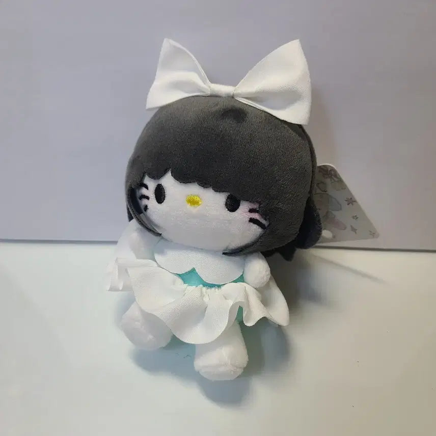 [BUNJANG] Hello Kitty Snow White Doll Keychain Bundle / [새상품] 헬로키티 백설공주 인형 키링 일괄