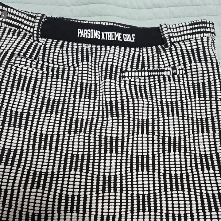 [BUNJANG] PXG Black &amp; White Pattern Skirt / PXG 블랙&amp;화이트 패턴 스커트