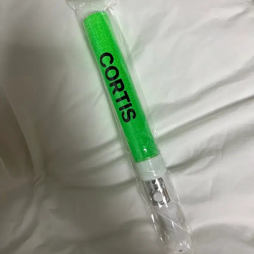 [BUNJANG] Cortis Green Green Temporary Light Stick / 코르티스 그린그린 임시 응원봉