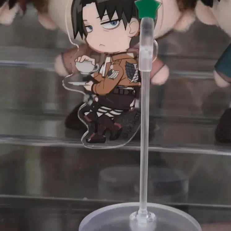 [BUNJANG] Attack on Titan Levi Mini Acrylic Stand / 진격의거인 리바이 미니 아크릴스탠드