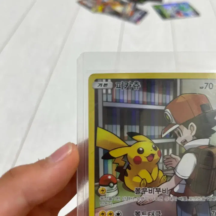 [BUNJANG] Pokemon Card Pikachu chr 054/049 / 포켓몬 카드 피카츄 chr 054/049